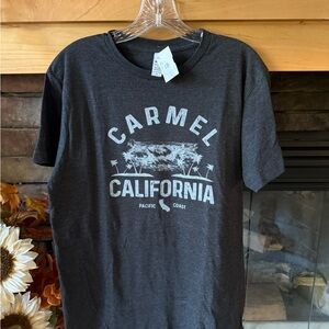 NWT!!  Carmel California Vintage Graphic Logo T-Shirt - Gray Size M